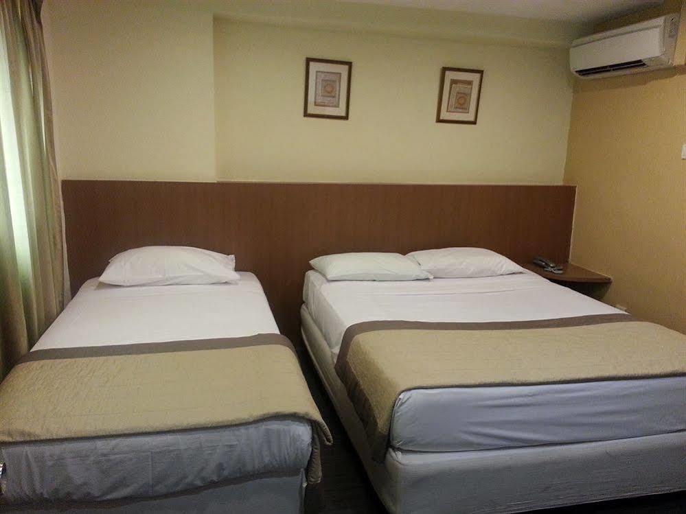 Oyo 106 Beach Hotel Singapore Exterior foto